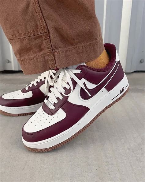 Nike Air Force 1 '07 LV8 Shoes. Nike NL